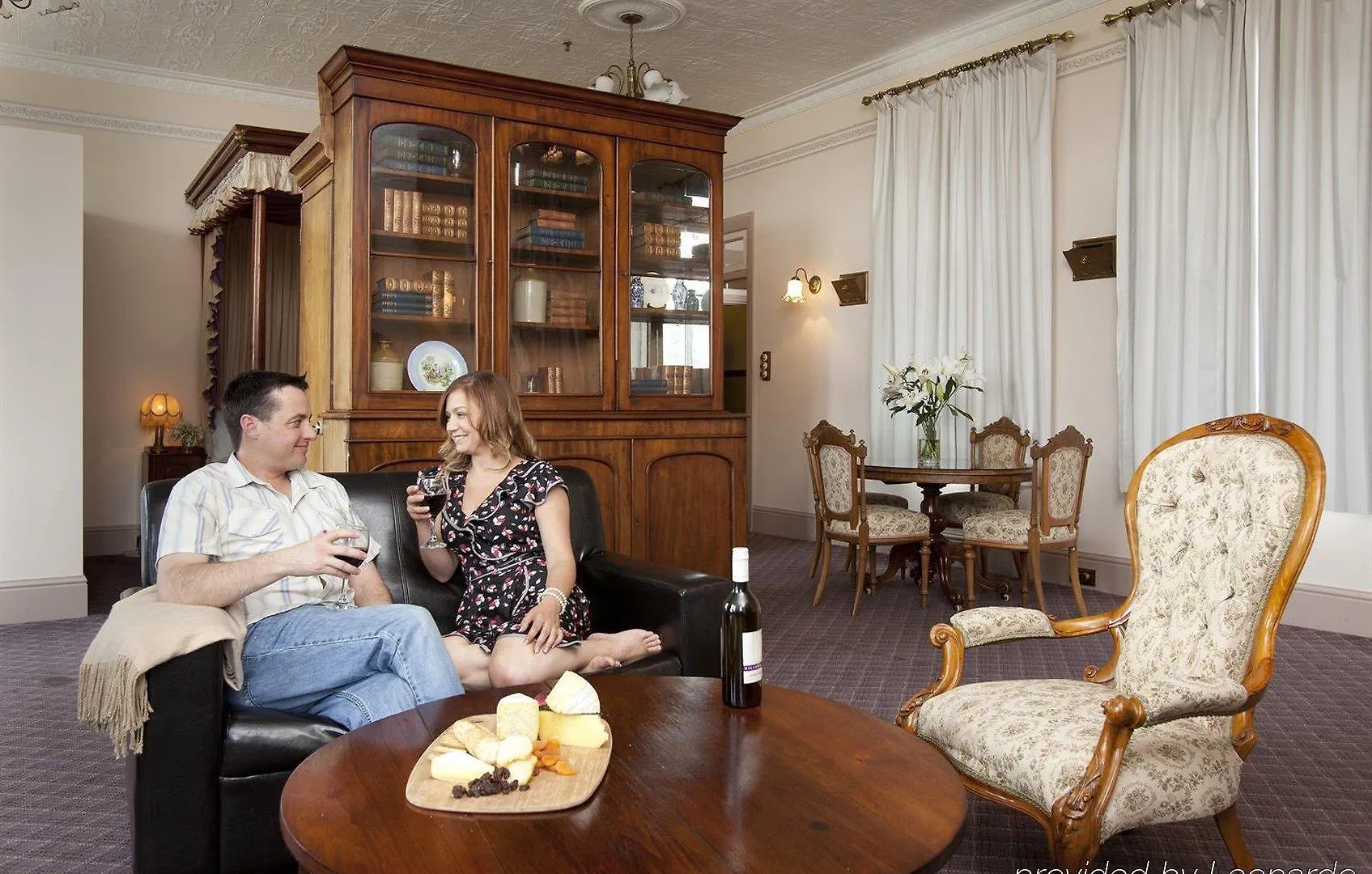 ***  Hotel Rydges Hobart Australia
