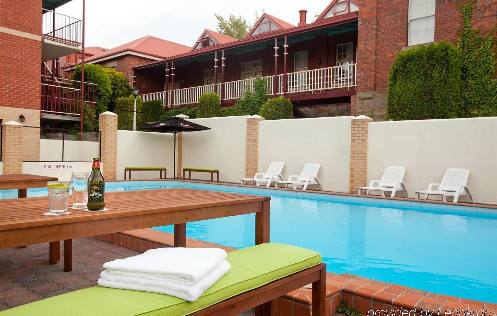 Rydges Hobart Hotel 3*,