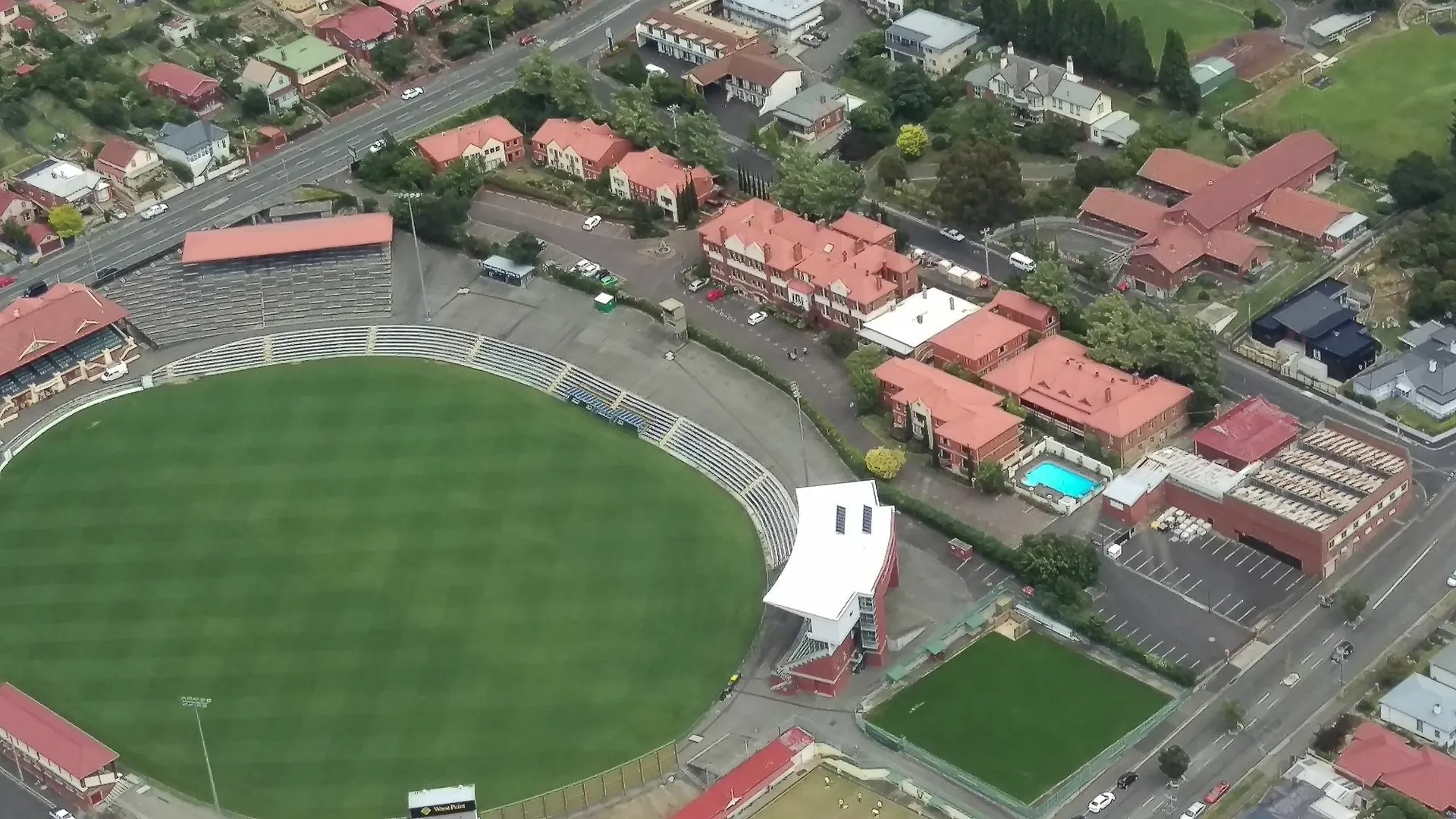 Rydges Hobart Hotel